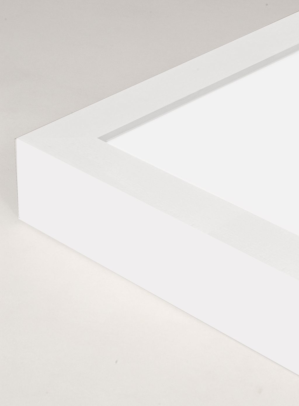 111MP01 Wood: Maple Finish: 15 white opaque