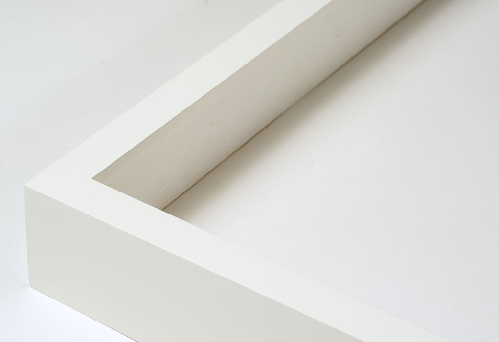 101MP15F_700 101 maple with white painted finish